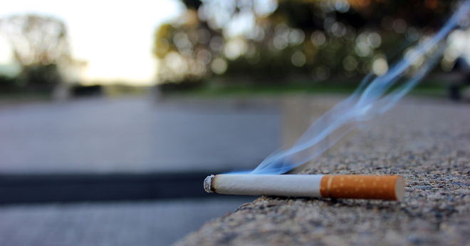 secondhand smoke sidewalk